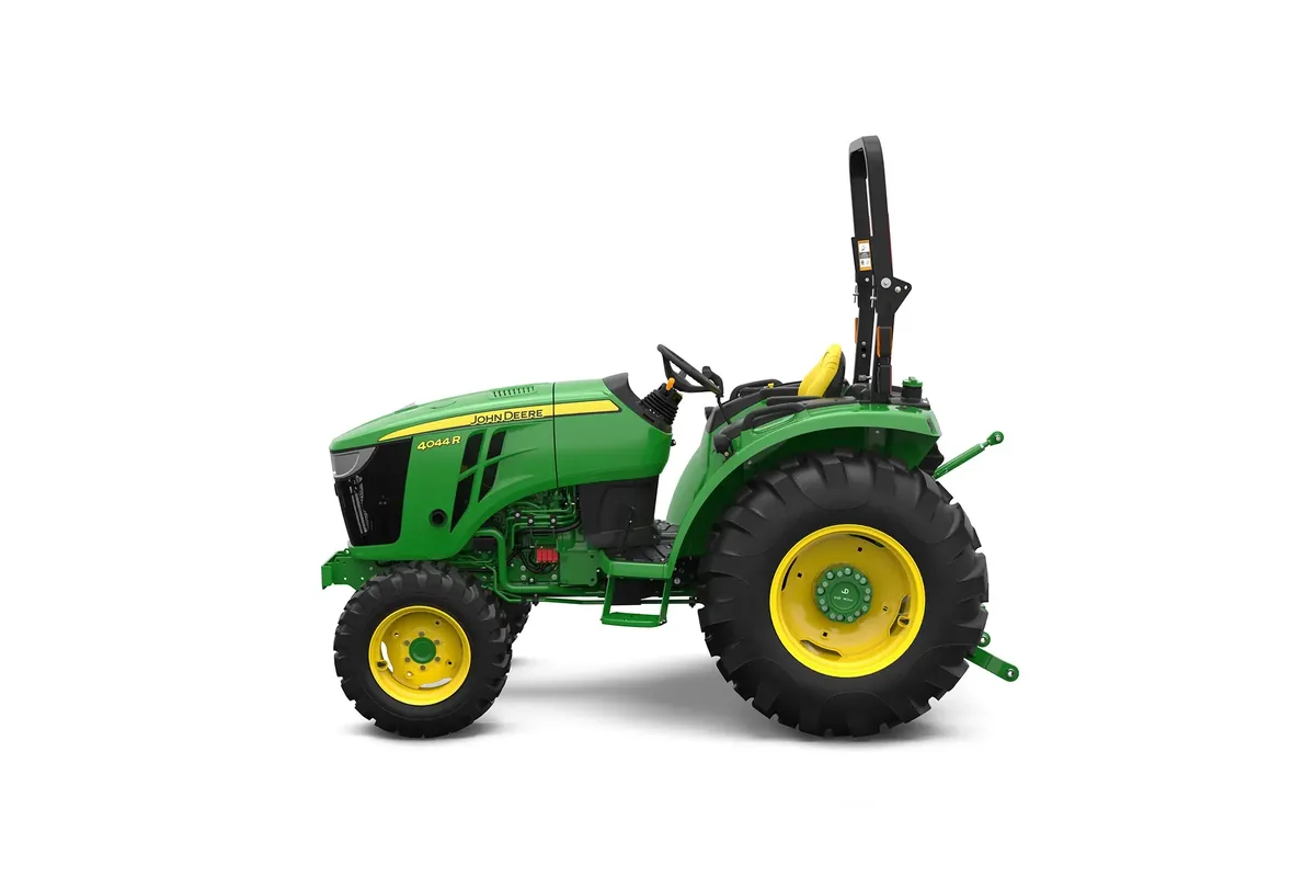 John Deere 4044R